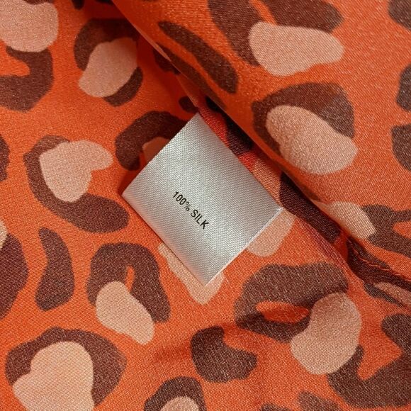 Tucker The Classic Blouse Leo in Love Silk Crepe de Chine Red Leopard Print - Picture 5 of 8